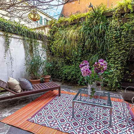 Avogaria 5 Pensión 4*