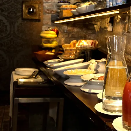 Pensión Avogaria 5 4*