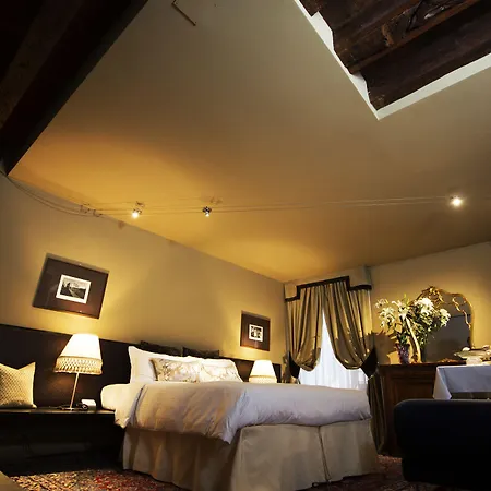 ゲストハウス Avogaria 5 4*