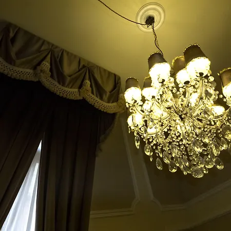 Avogaria 5 البندقية