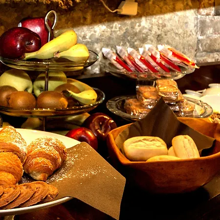 ゲストハウス Avogaria 5 4*