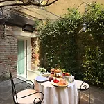 Avogaria 5 Гостевой дом 4*