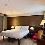 Avogaria 5